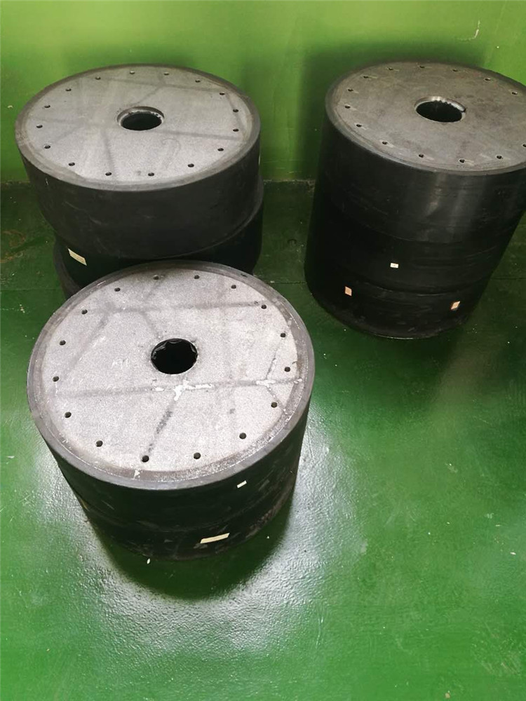 1614532650172837.jpg ee34b85661fe5ec0cce49f5c1f2733f.jpg