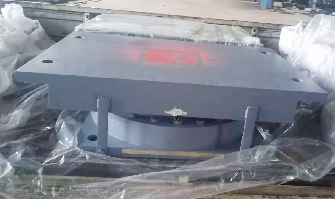 1615413919364258.jpg 拉压支座.jpg