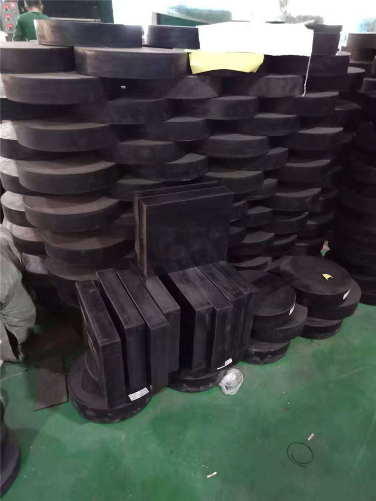 1618966292965562.jpg 858179083371123191.jpg